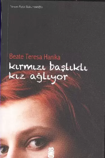 kirmizi-baslikli-kiz-agliyor