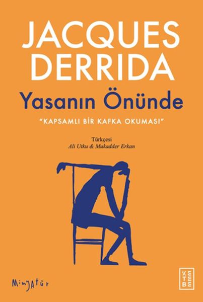 yasanin-onunde