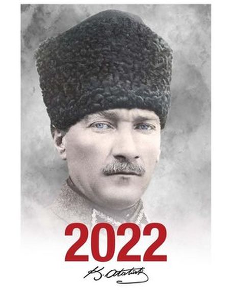 2022-ataturk-ajandasi-komutan-beyaz