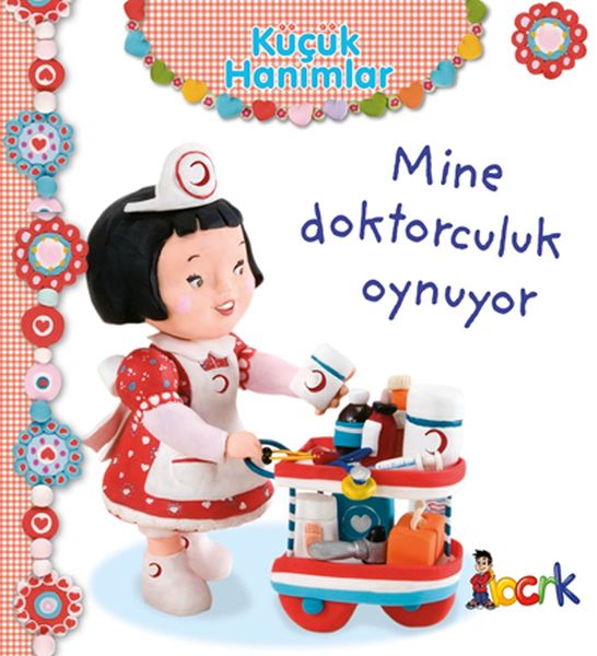 mine-doktorculuk-oynuyor-kucuk-hanimlar