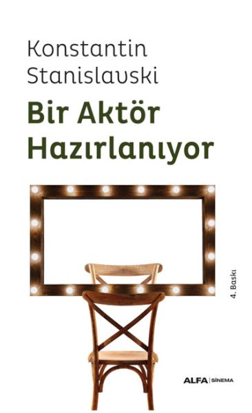 bir-aktor-hazirlaniyor-7354