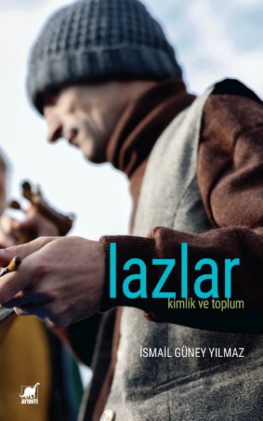 lazlar-kimlik-ve-toplum