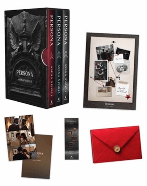 persona-3-kitaplik-kutu-set