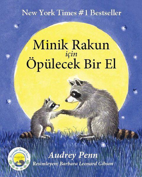 minik-rakun-icin-opulecek-bir-el